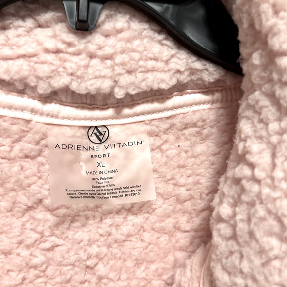 Adrienne Vittadini Sport XL NWT - Picture 2 of 7